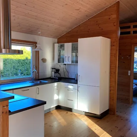 Karanfilka - 900m From The Sea By Interhome Nyaraló *